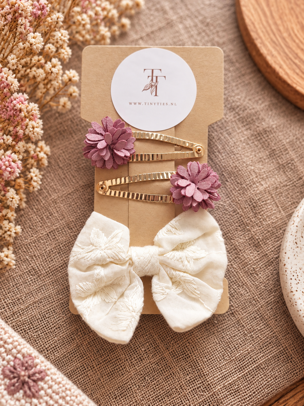 Mauve Wildflower haarspeldjes set met oudroze bloemen en crèmekleurige strik - Tiny Ties